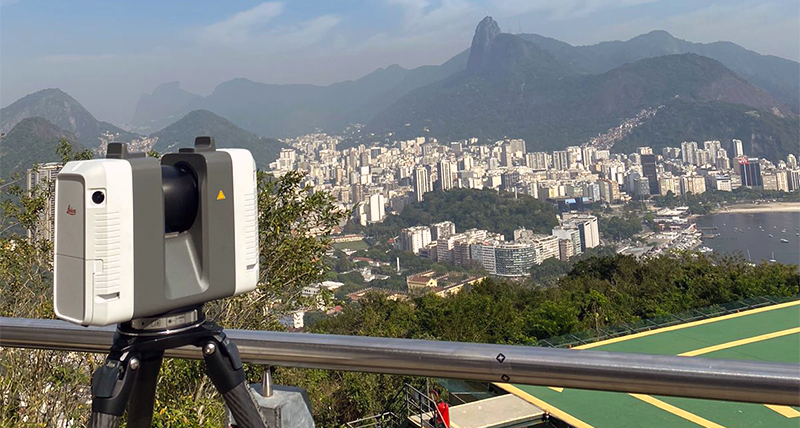 3D Laser Scanning company Futuro 3D scans with the Leica RTC360  on Sugar Mountain, Brazil