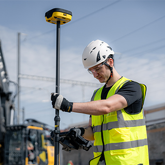 Leica-iCON-iCG11-GNSS-smart-antenna-1-329x329px